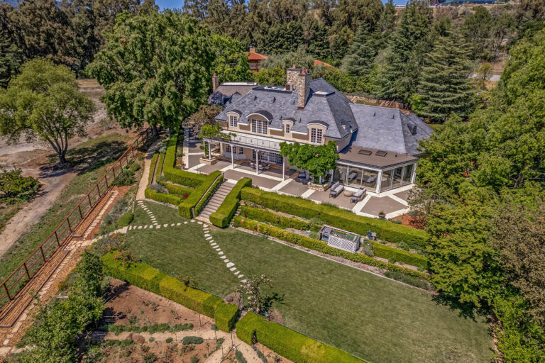 Aerial (10)